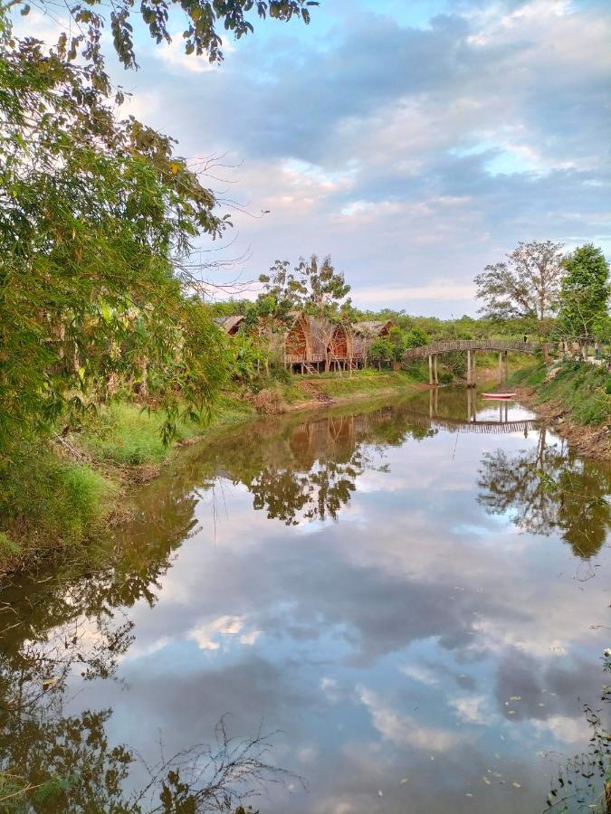 Rice Straw Green Lodge- Resort Quan Tom エクステリア 写真