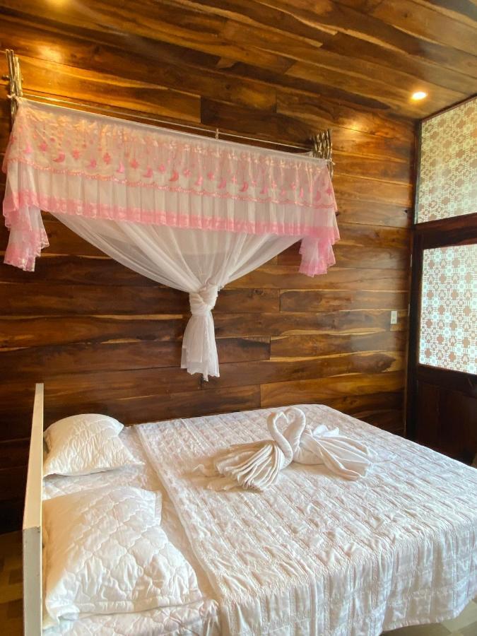 Rice Straw Green Lodge- Resort Quan Tom エクステリア 写真